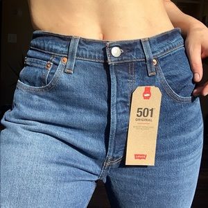 ✨NEW✨ Levi’s 501 Original Fit Women’s Jeans 30x30
